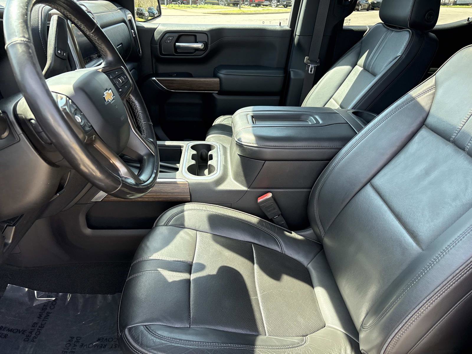 Used 2020 Chevrolet Silverado 1500 High Country w/ Technology Package image 16