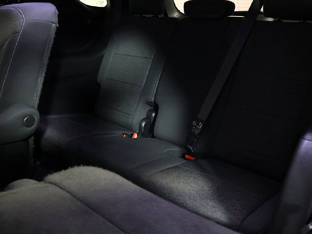 Used 2024 Chevrolet Traverse LT FWD image 14