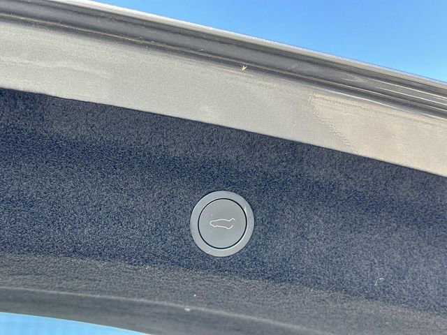 Used 2026 Tesla Model Y AWD image 17