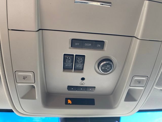 Used 2019 GMC Yukon XL SLT AWD/4WD image 29