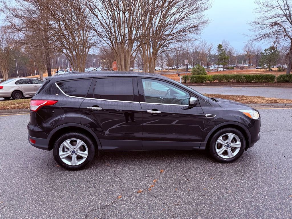Used 2015 Ford Escape SE image 13
