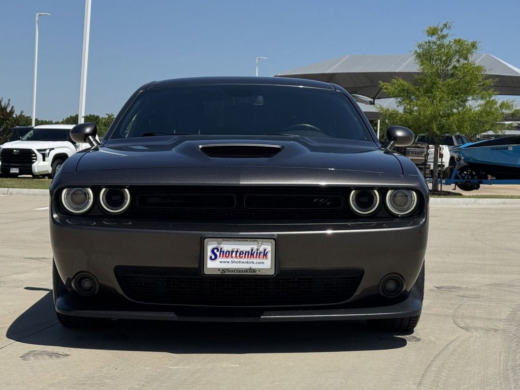 Used 2020 Dodge Challenger R/T w/ Performance Handling Group RWD image 7