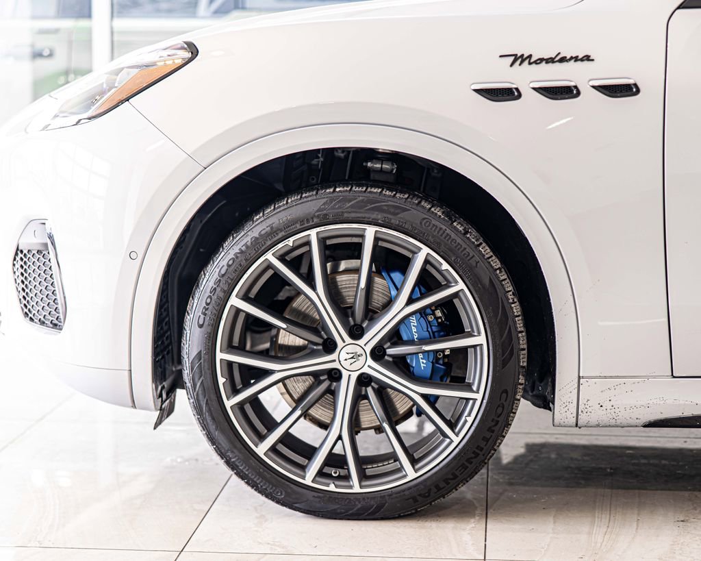 Used 2023 Maserati Grecale Modena image 8