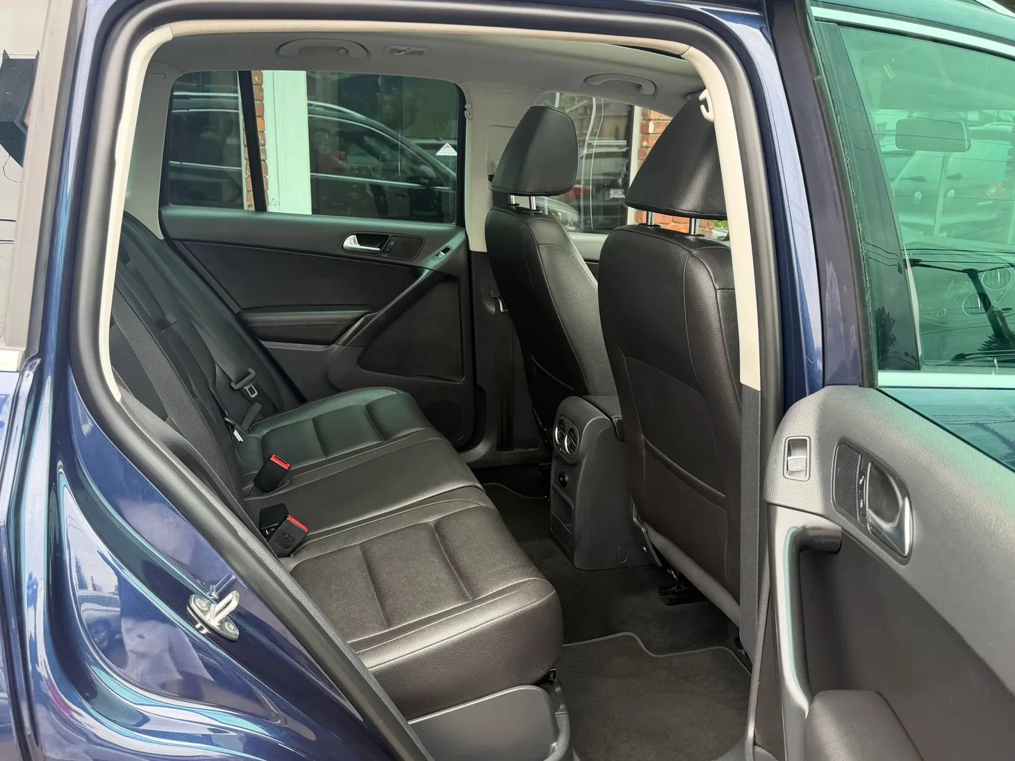 Used 2013 Volkswagen Tiguan S AWD/4WD image 12