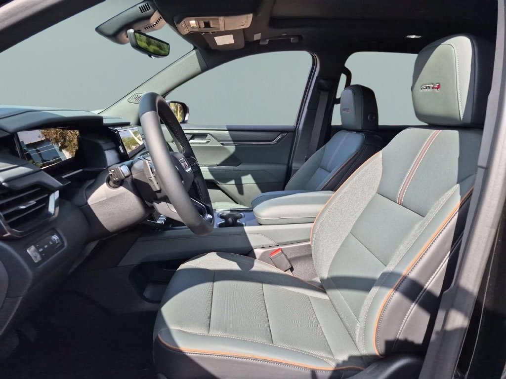 New 2026 GMC Acadia AT4 AWD/4WD image 19
