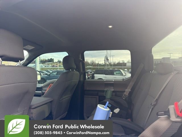 Used 2016 Ford F150 XLT w/ XTR Package image 8