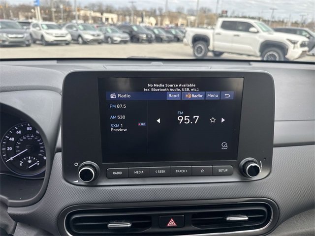 Used 2022 Hyundai Kona SEL w/ Cargo Package image 17