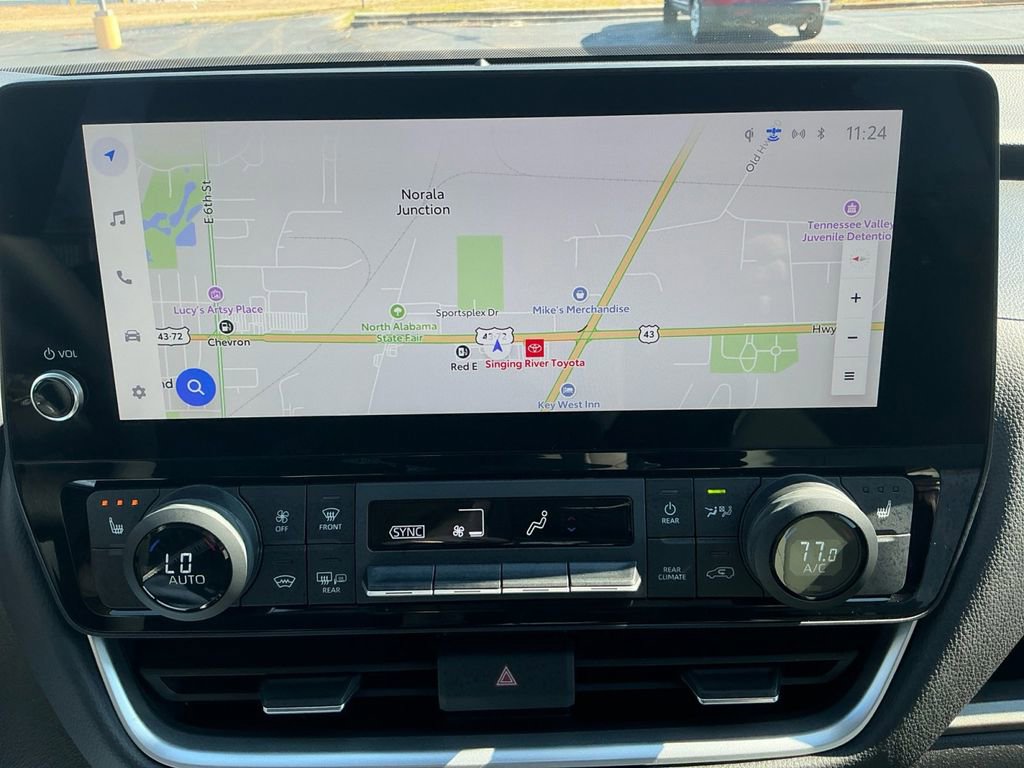 Used 2025 Toyota Grand Highlander AWD image 26