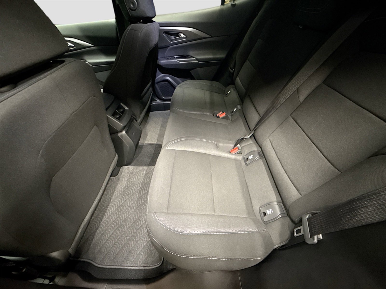 New 2026 Chevrolet Equinox EV LT w/ Comfort Package image 24