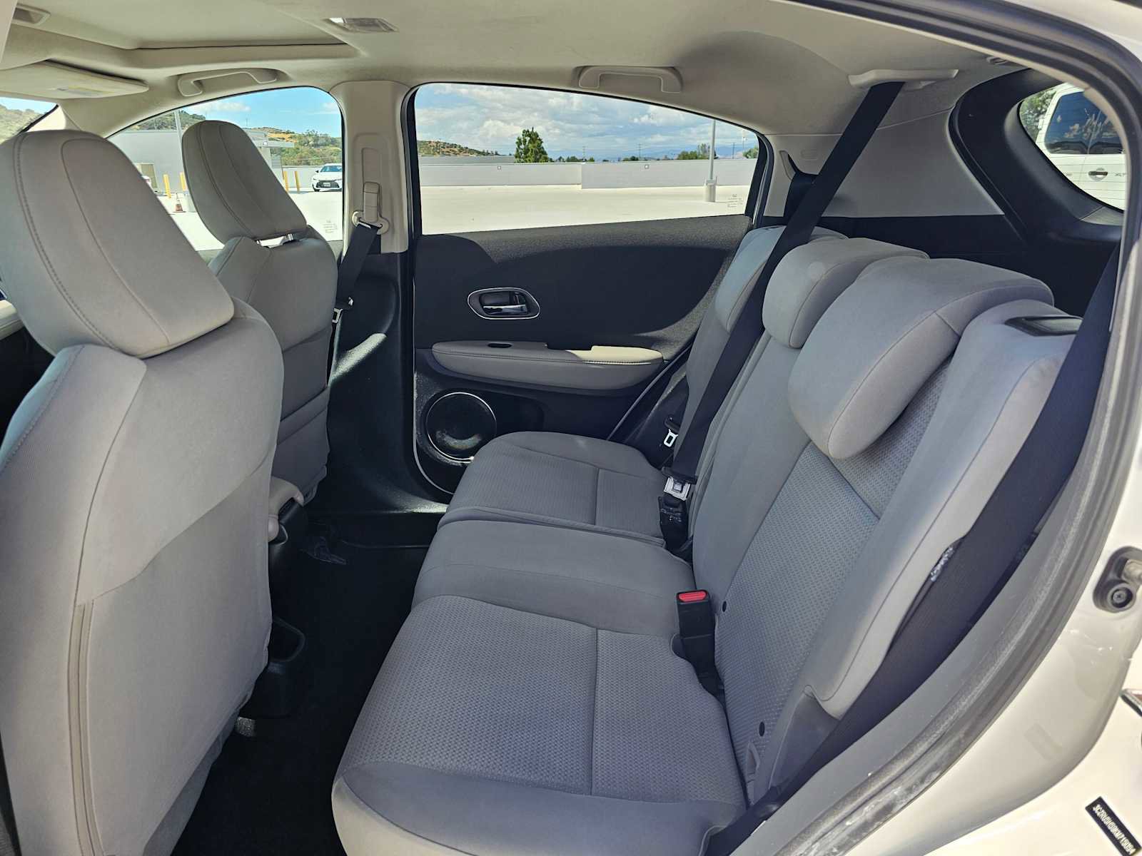 Used 2019 Honda HR-V EX image 16