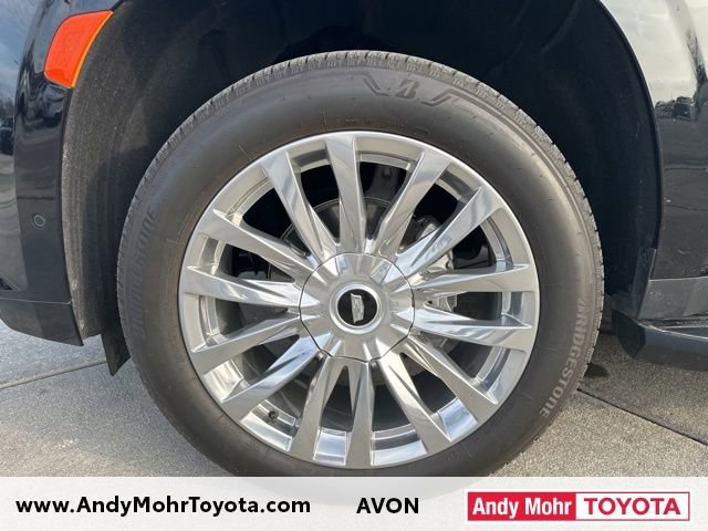 Used 2023 Cadillac Escalade Premium Luxury image 46