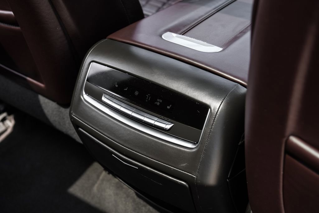 Used 2023 Cadillac Escalade V AWD/4WD image 45