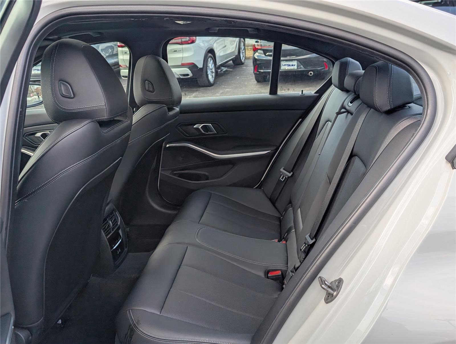 Used 2025 BMW 330i Sedan image 13