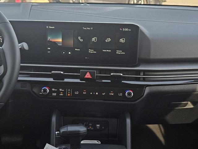 New 2026 Kia Sportage EX image 16