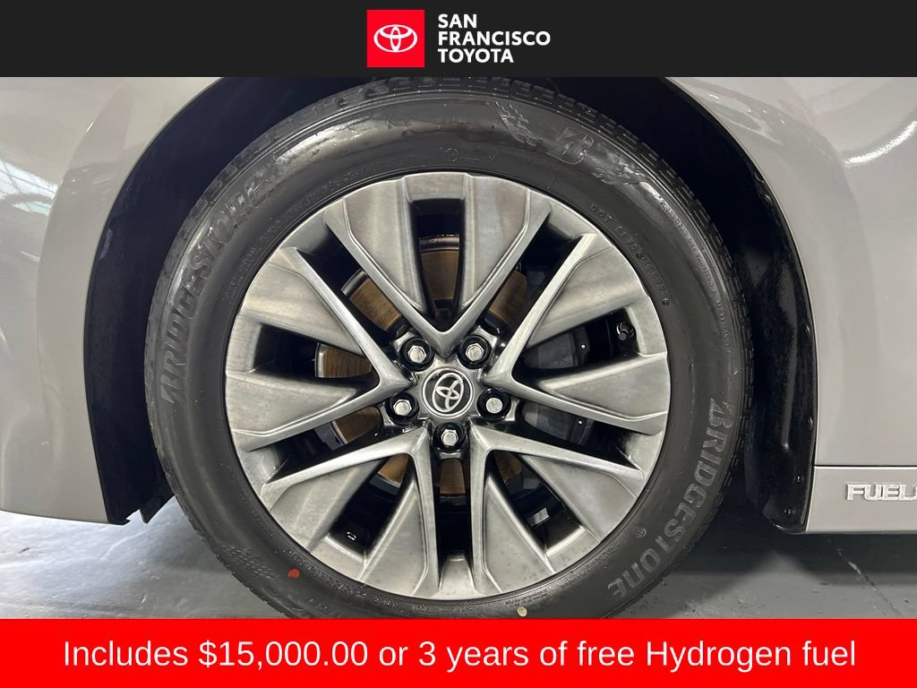 Used 2023 Toyota Mirai w/ Advanced Technology Package RWD image 9