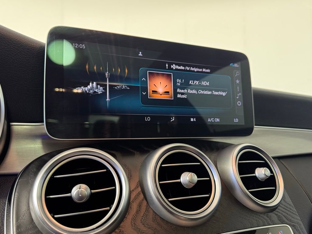 Used 2021 Mercedes-Benz C 300 Coupe image 18