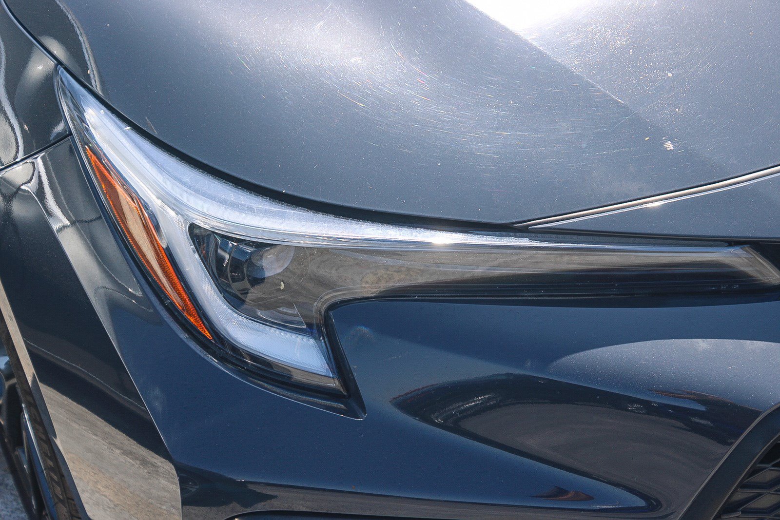 Certified 2023 Toyota Corolla SE w/ SE Premium Package FWD image 2