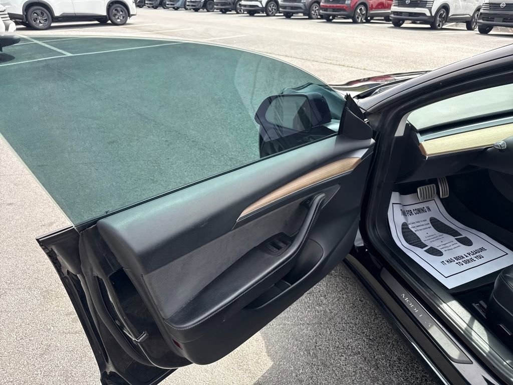 Used 2022 Tesla Model 3 Performance image 10