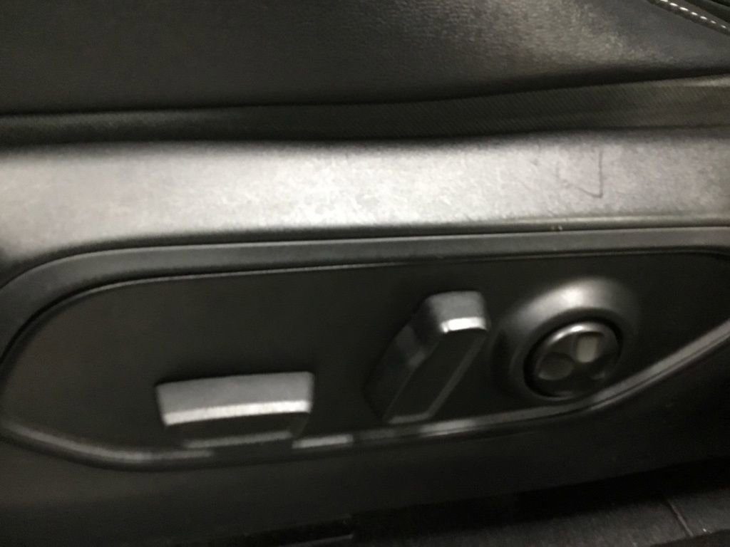 Used 2023 Jeep Grand Cherokee Altitude image 8