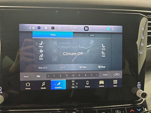 Used 2024 Jeep Wagoneer L Series II w/ Flexible Seating Group image 32