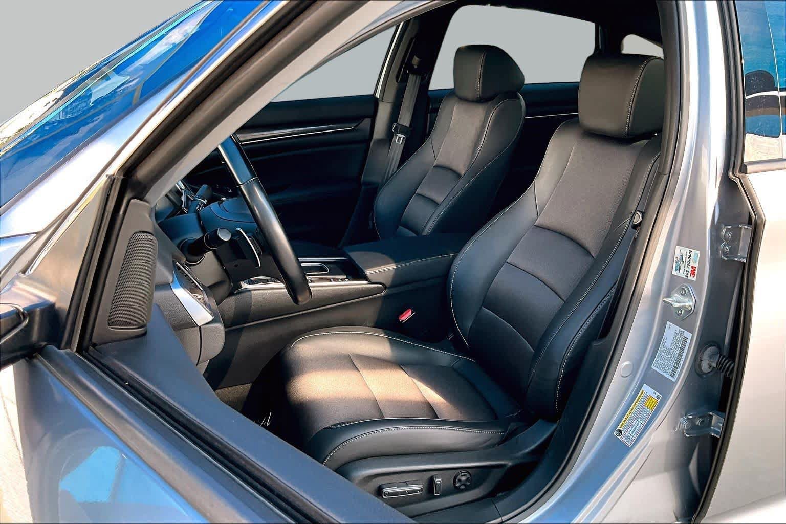 Used 2021 Honda Accord Sport image 8