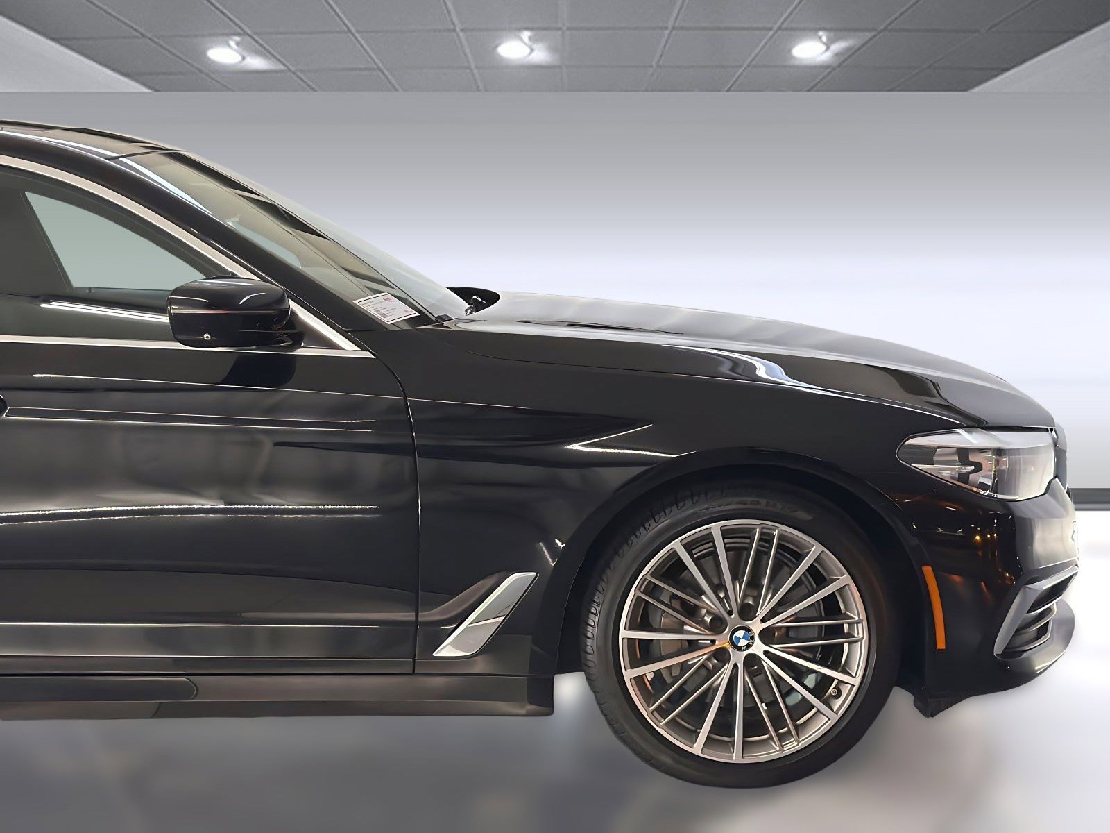 Used 2019 BMW 530i RWD image 34