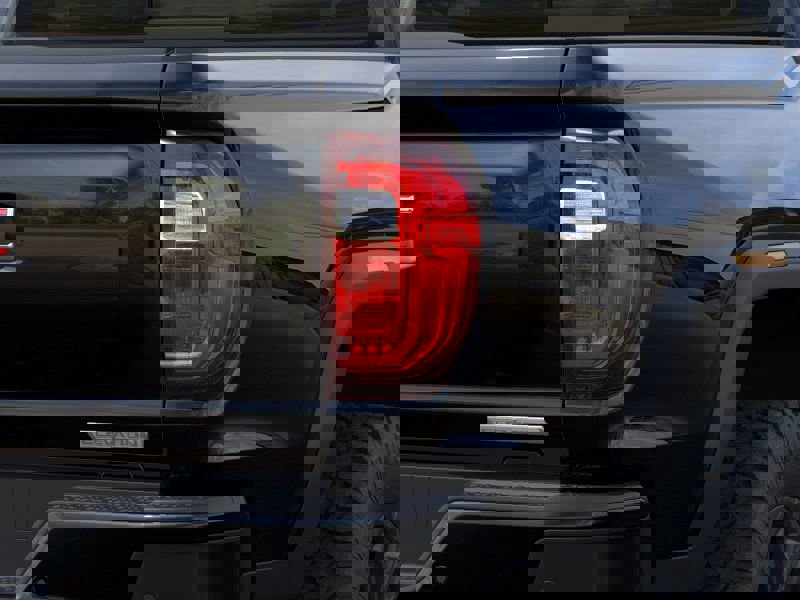 New 2025 GMC Canyon Elevation w/ Convenience Package image 11