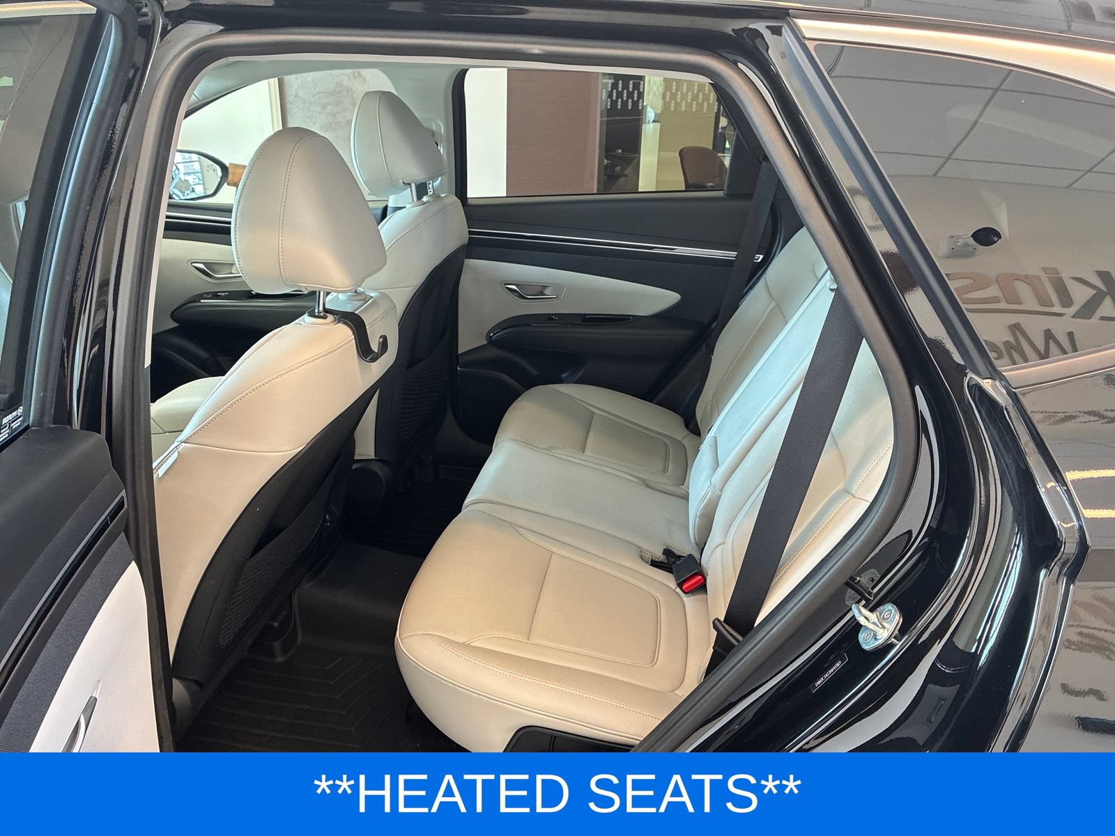 Used 2022 Hyundai Tucson SEL w/ Convenience + Premium Package FWD image 12