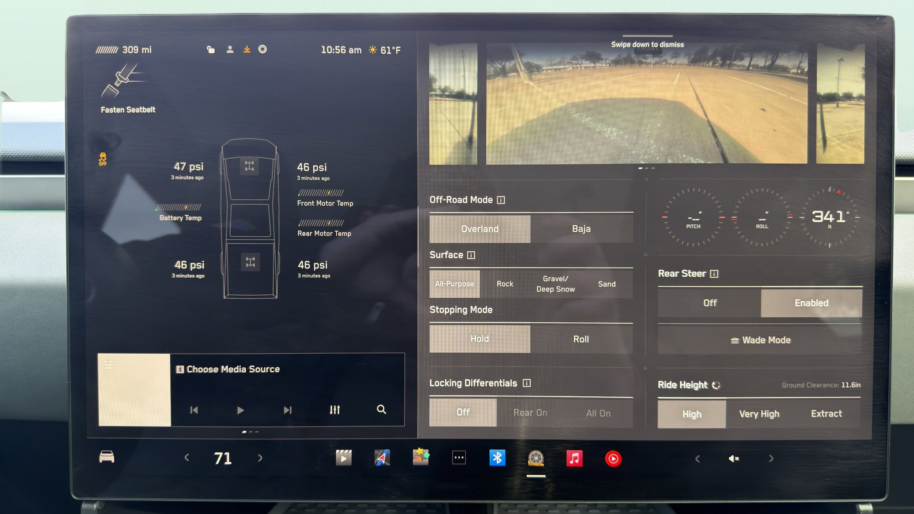 Used 2025 Tesla Cybertruck AWD Crew Cab image 89