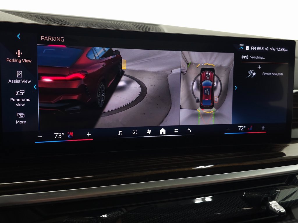 Used 2025 BMW X6 xDrive40i w/ Climate Comfort Package image 34