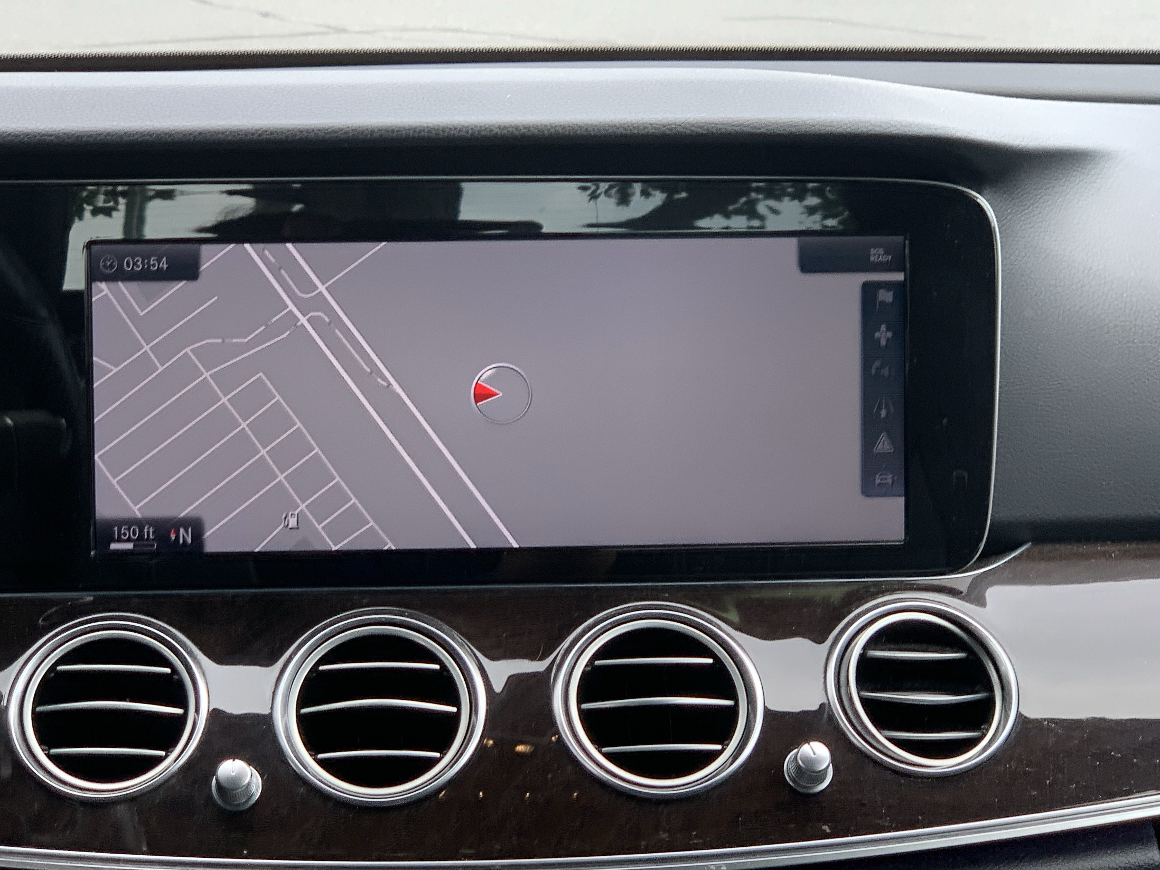 Used 2017 Mercedes-Benz E 300 image 2