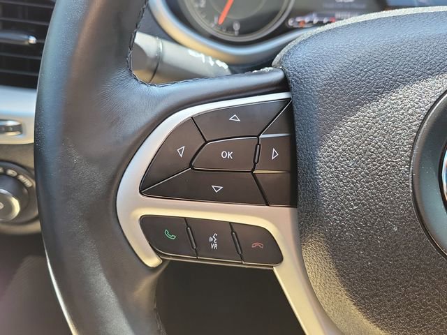 Used 2018 Jeep Cherokee Trailhawk AWD/4WD image 26