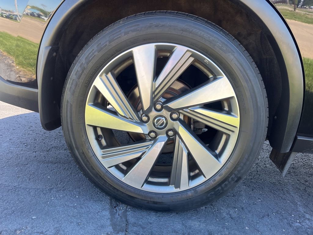 Used 2020 Nissan Murano SL w/ Moonroof Package AWD/4WD image 11