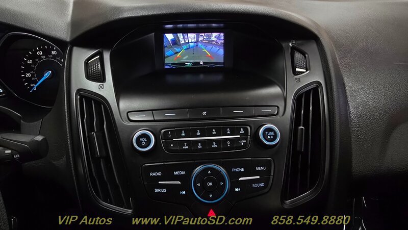 Used 2018 Ford Focus SE FWD image 20