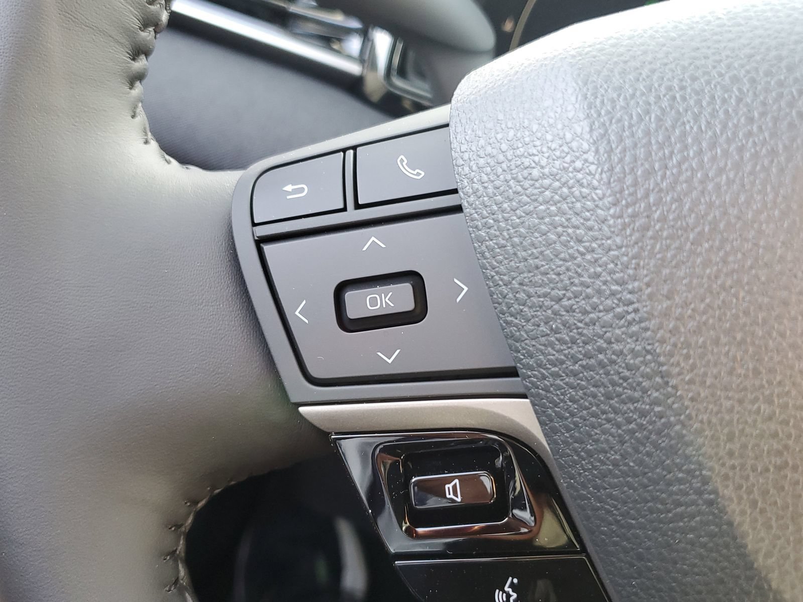 New 2026 Toyota Camry LE w/ Convenience Package FWD image 23