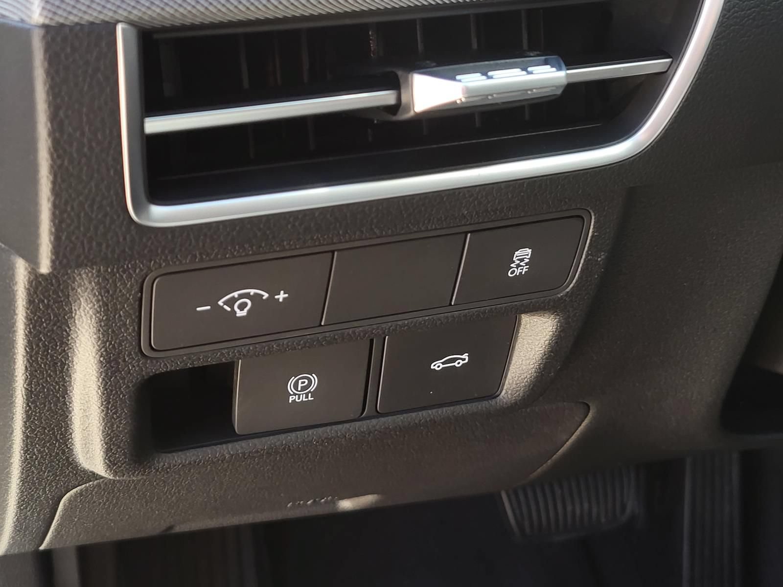 New 2026 Hyundai Sonata SEL FWD image 14