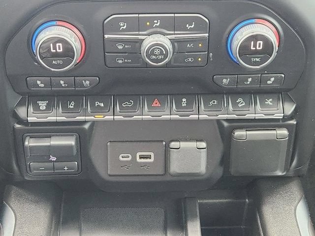 Used 2022 Chevrolet Silverado 2500 LTZ w/ LTZ Premium Texas Edition AWD/4WD image 17