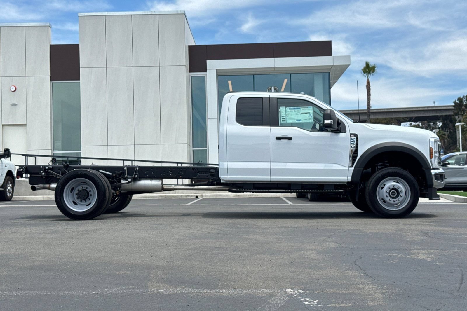 New 2026 Ford F450 XL w/ XL Chrome Package AWD/4WD image 2