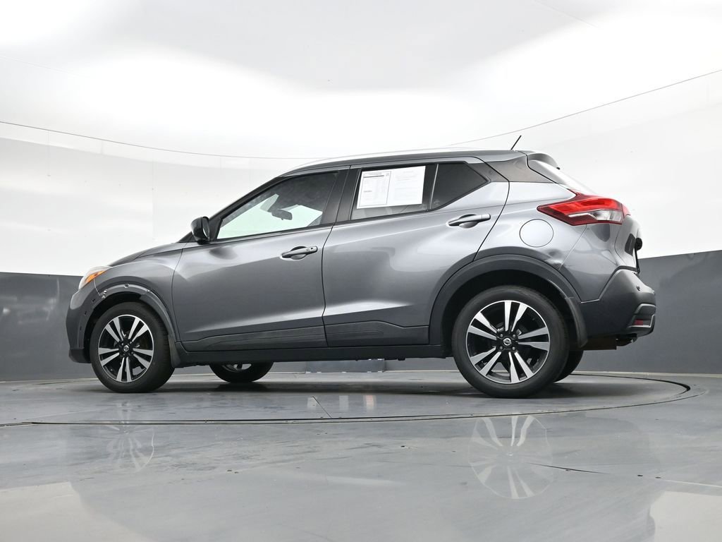 Used 2020 Nissan Kicks SV image 39