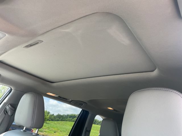 Used 2016 Toyota Highlander XLE AWD/4WD image 27