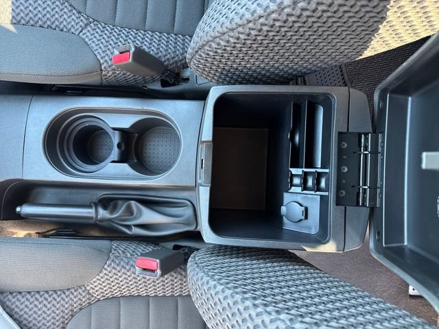 Used 2021 Nissan Frontier SV w/ SV Utility Package image 26