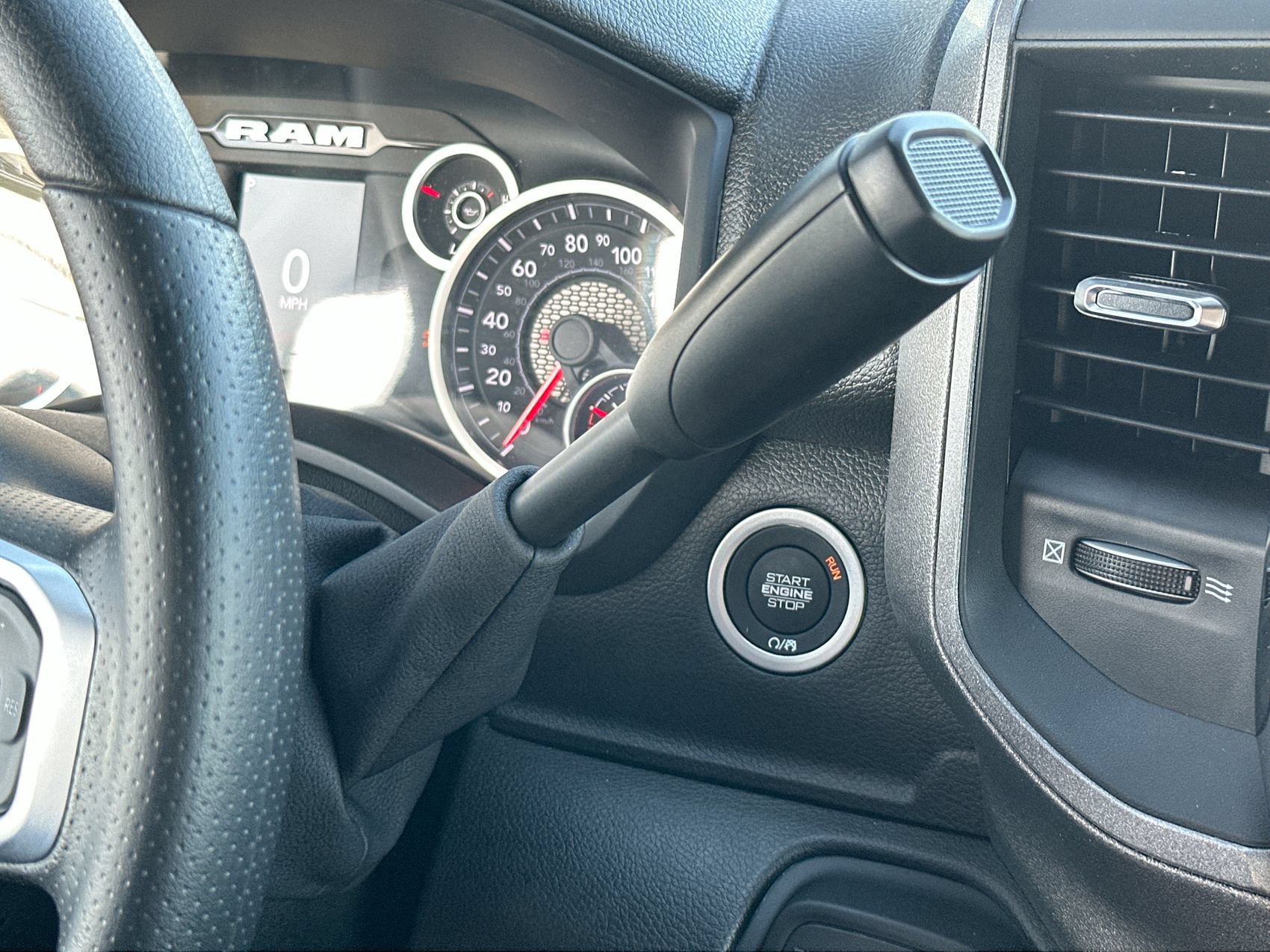 New 2025 RAM 5500 Tradesman AWD/4WD image 19