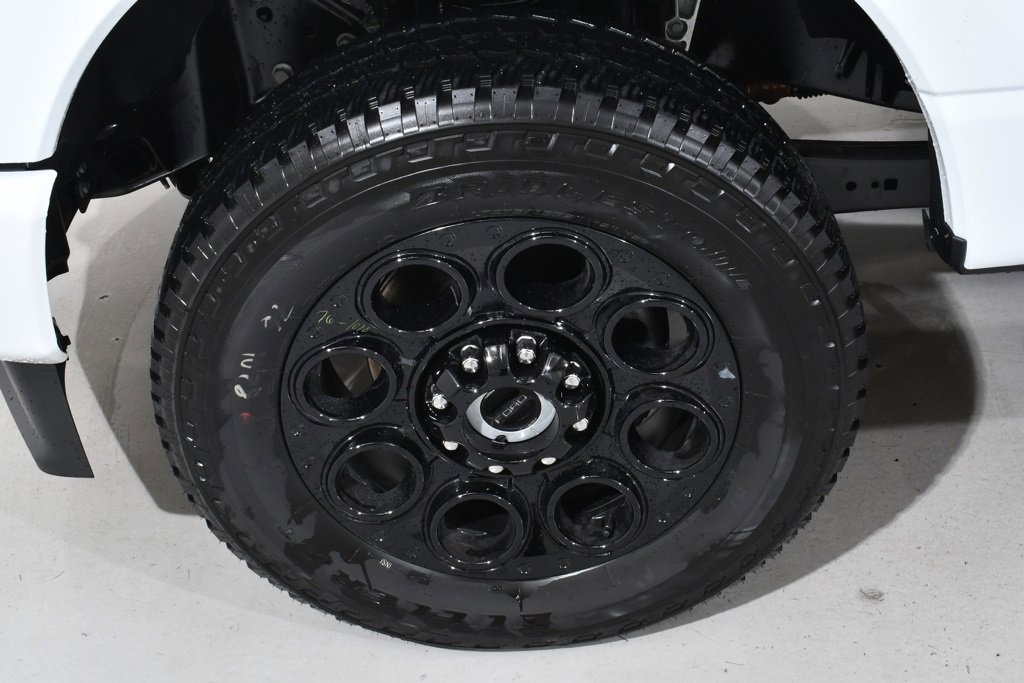 New 2026 Ford F350 Lariat w/ Black Appearance Package image 26