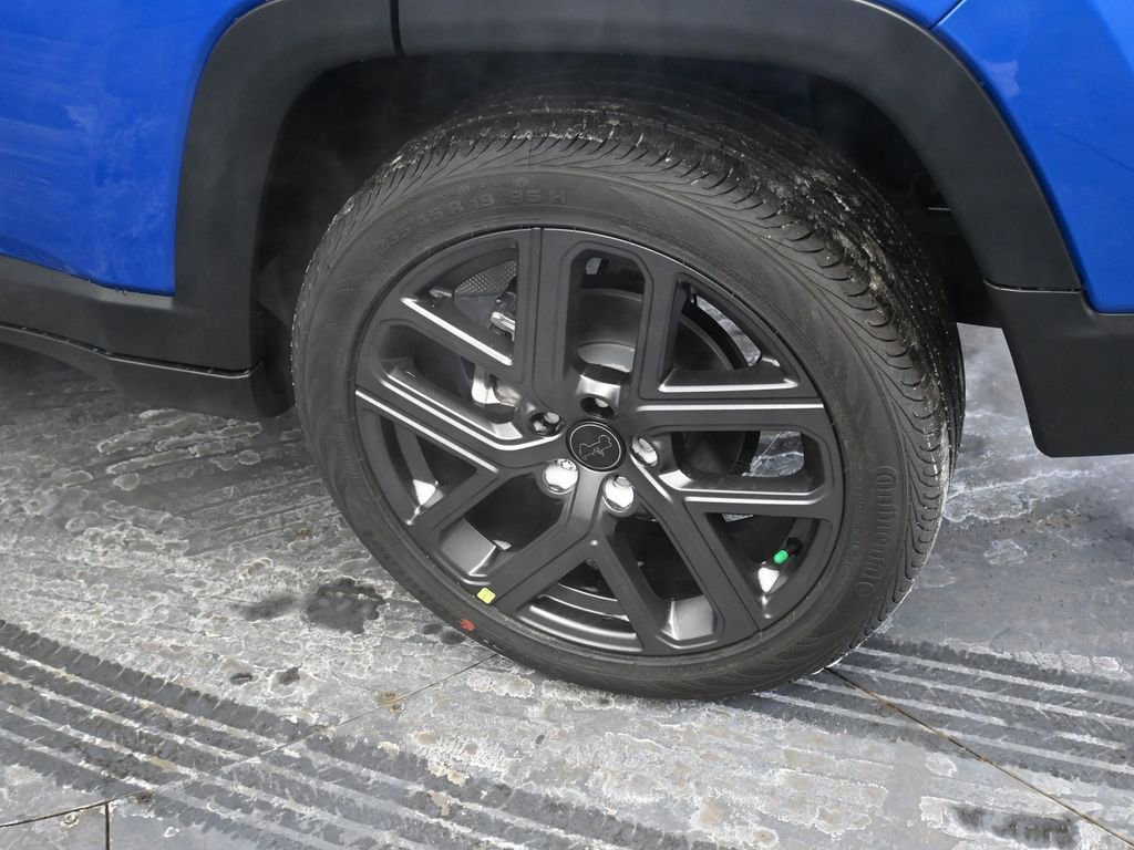 New 2026 Jeep Compass Latitude AWD/4WD image 26