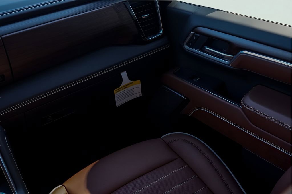 New 2026 GMC Sierra 3500 Denali Ultimate image 26