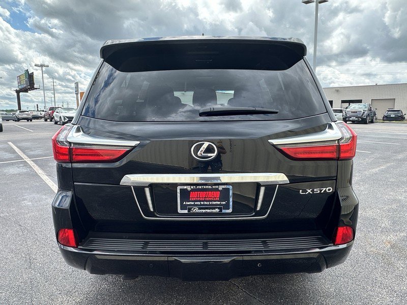 Used 2019 Lexus LX 570 4WD w/ Luxury Package image 6