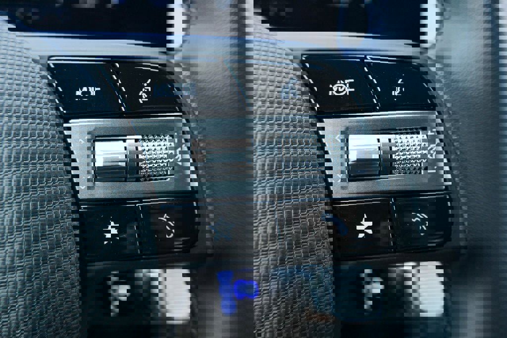 New 2026 Hyundai Ioniq 5 SE image 17