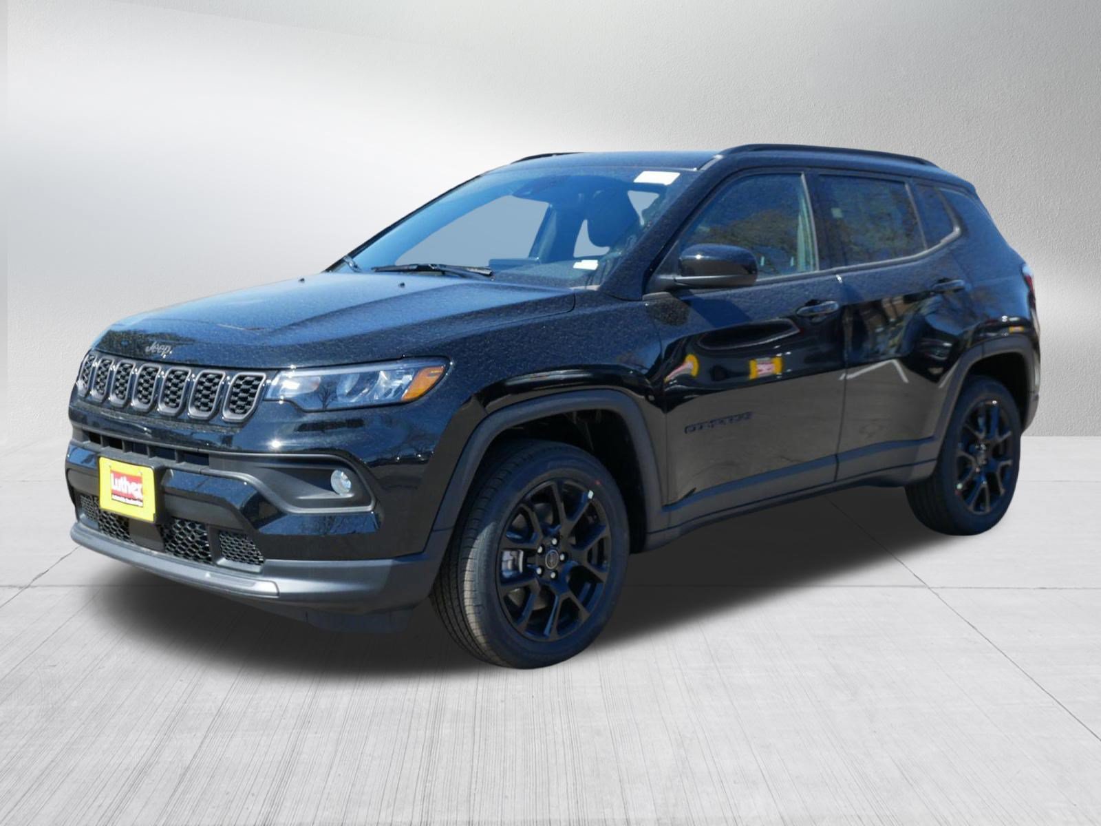 New 2026 Jeep Compass Latitude w/ Sun and Sound Group AWD/4WD image 3