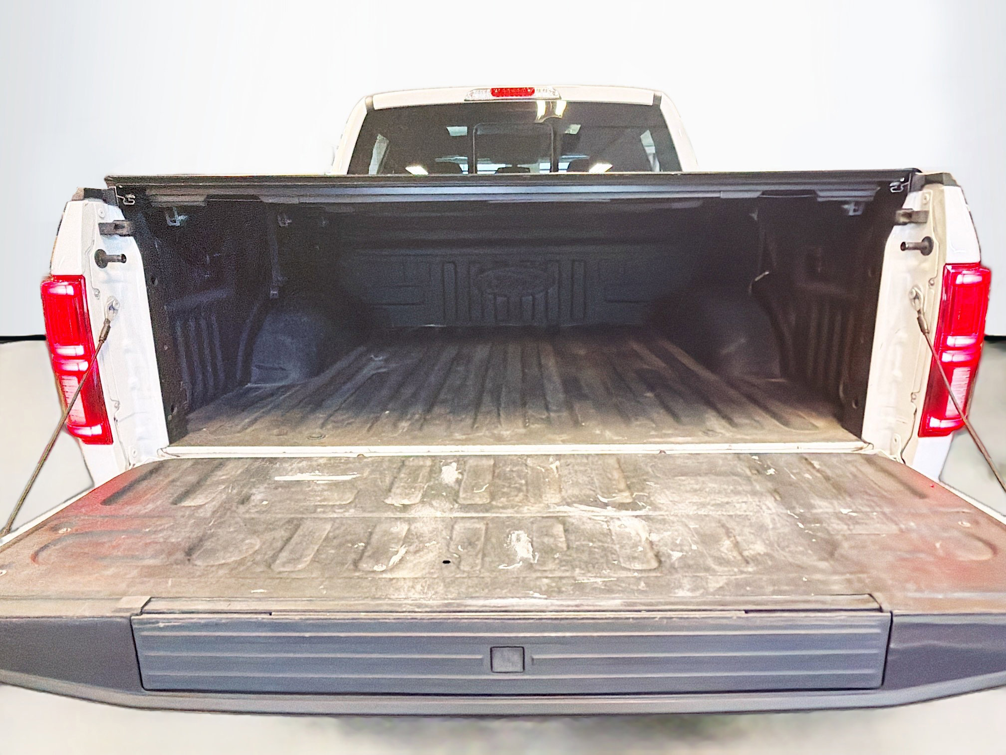 Used 2020 Ford F150 Platinum w/ Equipment Group 701A Luxury image 31