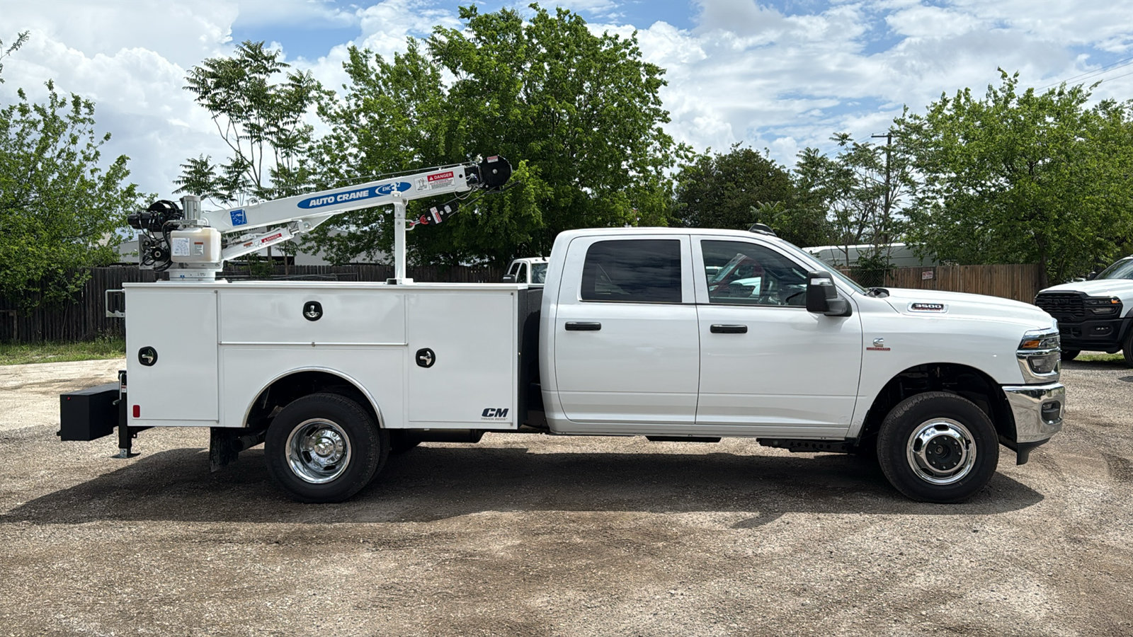 New 2026 RAM 3500 Tradesman w/ Chrome Appearance Group A AWD/4WD image 6